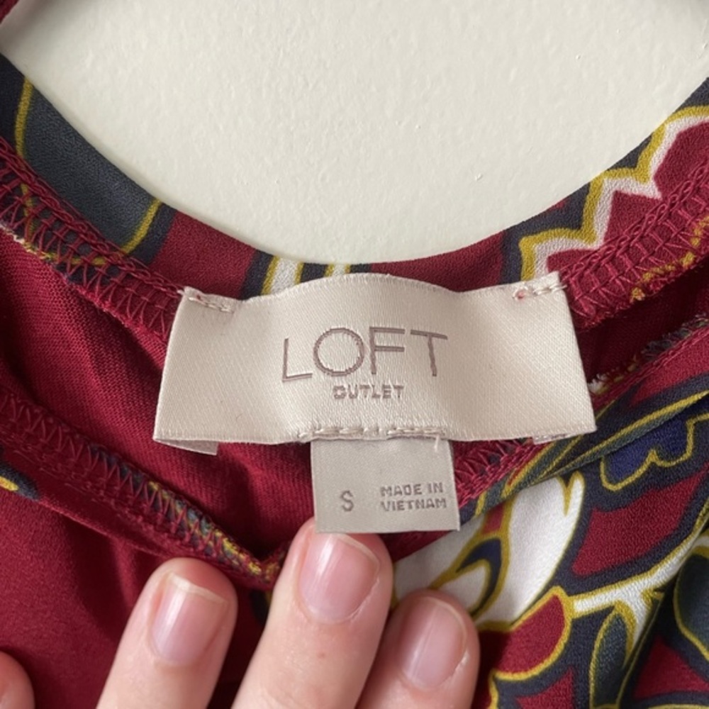 Blouse‎ - Picture 2 of 3